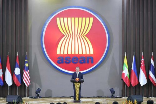 Chung tay xây dựng Cộng đồng ASEAN gắn kết, tự cường và bền vững