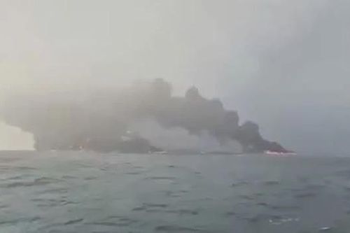 Va chạm giữa tàu chở dầu và tàu hàng ở Biển Bắc