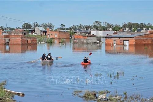 Argentina tuyên bố quốc tang tưởng niệm các nạn nhân của trận mưa lũ lịch sử