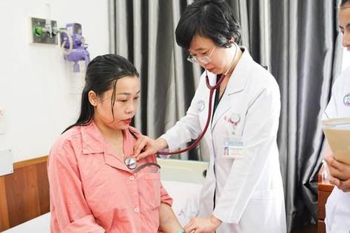 Hy hữu cứu sống sản phụ với nguy cơ tử vong 50%