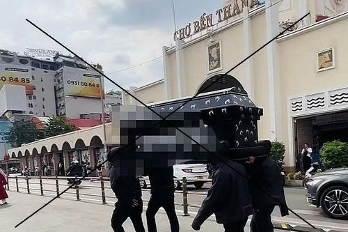 Xử nghiêm content 'bẩn', quảng cáo 'lố' để sạch môi trường mạng
