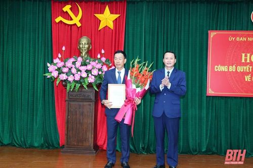 Thanh Hóa công bố và trao quyết định bổ nhiệm Giám đốc Sở Tài chính