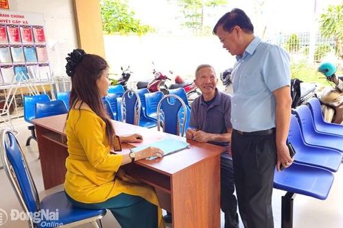 Tăng cường nắm tình hình phục vụ người dân và doanh nghiệp
