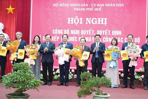 Tỉnh táo trước những luận điệu xuyên tạc về chủ trương tinh gọn bộ máy