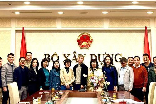 Cơ quan Bộ Xây dựng: Kỷ niệm 115 năm Ngày Quốc tế Phụ nữ và hưởng ứng 'Tuần lễ áo dài Việt Nam'