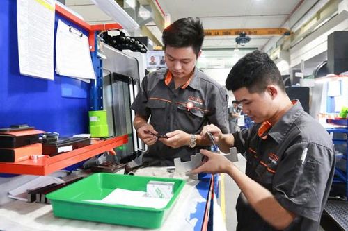 Chớp cơ hội để hàng Việt 'vượt sóng' sang châu Âu