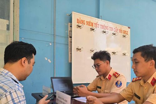 Hướng dẫn đổi giấy phép lái xe của người nước ngoài