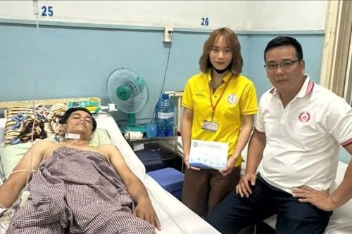 Nghịch cảnh của HLV đua thuyền TPHCM Võ Văn Tìm