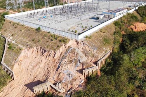Kon Tum: Sạt lở, sụt lún nghiêm trọng tại Trạm cắt 220kV Bờ Y
