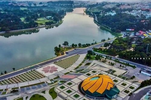 Lãnh đạo tỉnh Lâm Đồng hứa sẽ 'bứt phá để chuộc lỗi trước Đảng, Nhân dân'