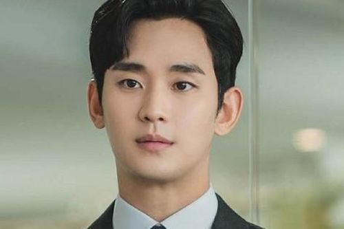 Showbiz Hàn chấn động trước livestream vạch trần Kim Soo Hyun