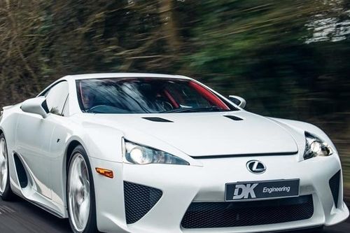 Siêu xe Lexus LFA của 'Mr. Bean' tăng giá gấp 3 lần sau hơn 10 năm