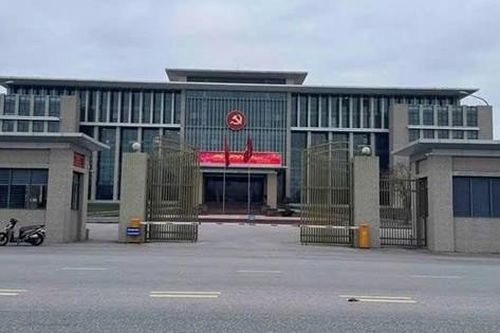 Quảng Bình tạm dừng luân chuyển, bổ nhiệm cán bộ các cấp