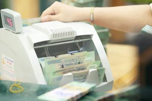 Bỏ room tín dụng giúp ngân hàng tốt được tự do cạnh tranh