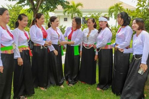 Bình đẳng giới trong lãnh đạo, quản lý: Phụ nữ cần nhiều hơn cơ hội thăng tiến