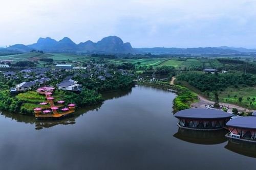 LAMORI Resort & Spa Bản giao hưởng ẩm thực Á - Âu