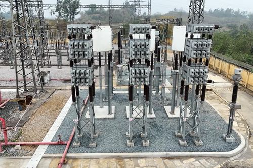 Về đích sớm gần 2 tháng công trình lắp đặt tụ bù ngang 110kV-50MVAr tại TBA 220kV Xuân Mai