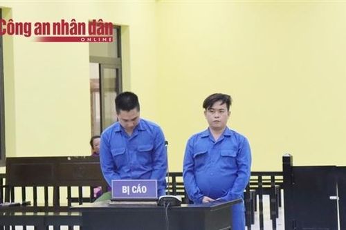 Phạt 44 năm tù 2 kẻ cướp tài sản, hiếp dâm