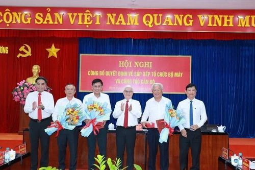 Hướng dẫn bổ sung đối tượng hưởng chế độ khi sắp xếp bộ máy