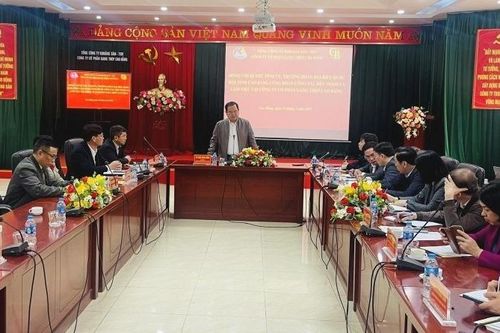 Bí thư Tỉnh ủy Quản Minh Cường kiểm tra các dự án tái định cư, công trình xây dựng và hoạt động sản xuất tại Thành phố