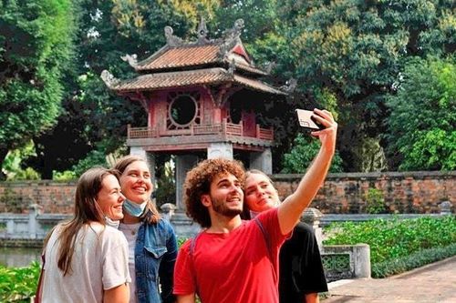 Tin tức đặc biệt trên báo in Hànôịmới ngày 11-3-2025