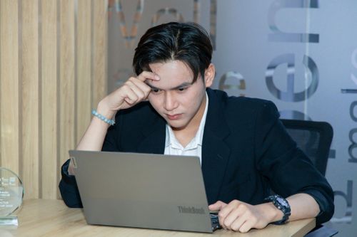 Vì sao tuổi trung bình của nhân sự IT Việt chỉ chớm 30?