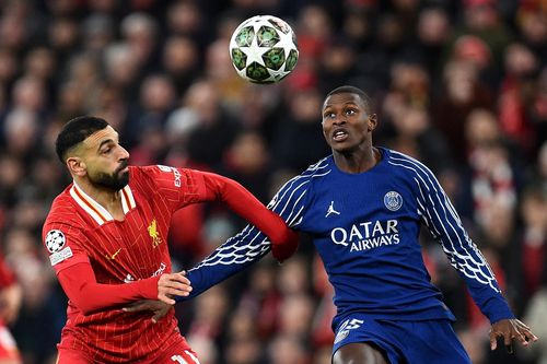 Hậu vệ PSG khiến Salah 'tắt điện'