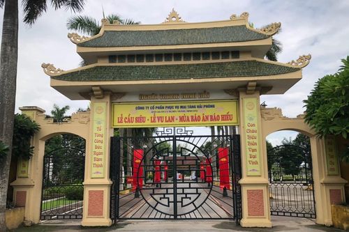 Chủ tịch công ty mai táng nhận thu nhập trăm triệu mỗi tháng