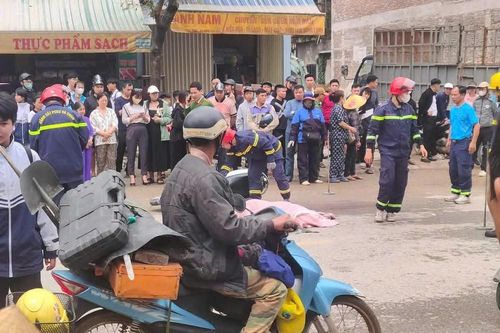 Va chạm ôtô, hai học sinh lớp 8 thương vong
