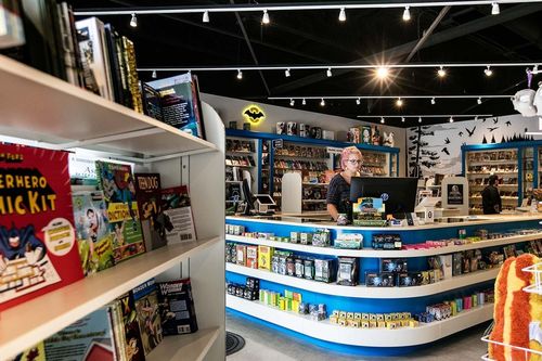 Cách giới truyện tranh Mỹ hút khách giữa đòn thuế mới