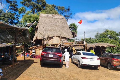 Kon Tum: xử lý cơ sở du lịch trái phép trên đất nông nghiệp