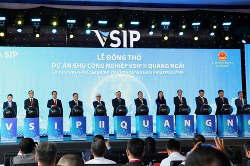 Khởi công Dự án đầu tư xây dựng và kinh doanh kết cấu hạ tầng Khu công nghiệp VSIP II Quảng Ngãi