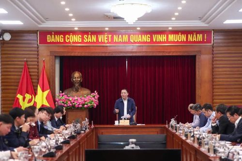 Sớm nghiên cứu đưa trò chơi và thể thao điện tử vào chiến lược phát triển công nghiệp văn hóa