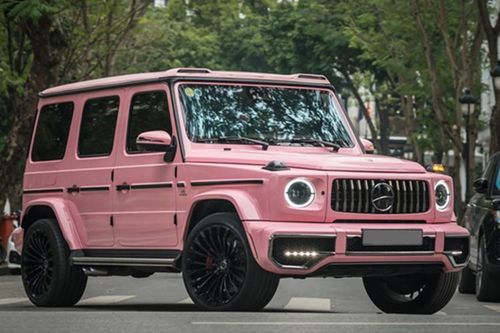 Mercedes-AMG G63 'vạn người mê, màu hường' lạ mắt ở Hà Nội