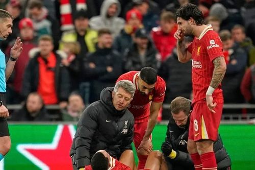 Thua PSG, Liverpool 'thiệt đơn, thiệt kép'