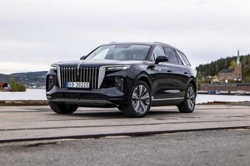 Cập nhật bảng giá xe hãng Hongqi mới nhất tháng 3/2025
