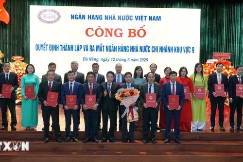 Công bố quyết định thành lập và ra mắt Ngân hàng Nhà nước Khu vực 9