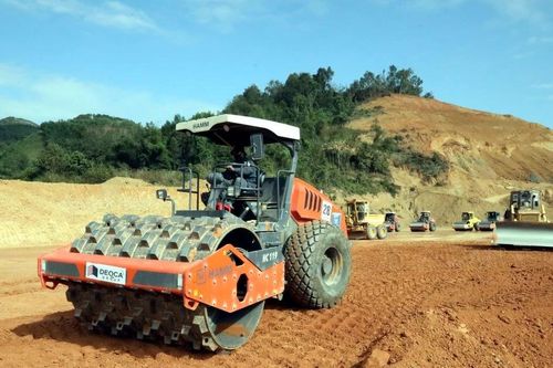 Khẩn trương giải phóng mặt bằng, sớm thông tuyến cao tốc cửa khẩu Hữu Nghị-Chi Lăng