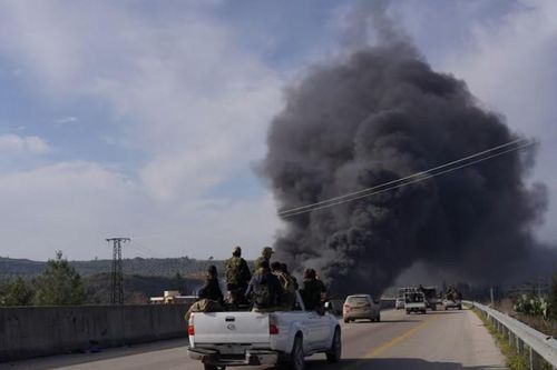 Syria bên bờ vực nội chiến mới: Bạo lực leo thang, hàng nghìn người thiệt mạng