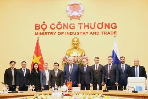 Thứ trưởng Trương Thanh Hoài làm việc với tỉnh Kaluga, Nga thúc đẩy hợp tác thương mại, năng lượng