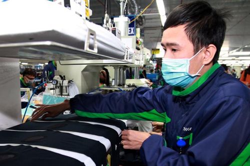 Người lao động mong muốn tăng lương tối thiểu trong năm 2025