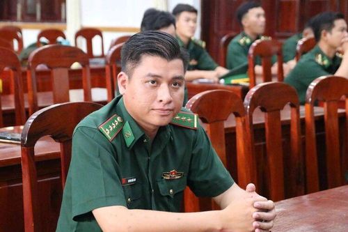Cán bộ biên phòng 'giỏi một việc, nhưng phải biết nhiều việc'