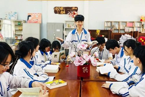 Khơi dậy tình yêu văn học trong nhà trường