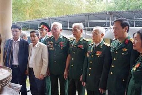 Truy tặng Kỷ niệm chương cho 10 liệt sĩ hy sinh tại Trạm phẫu Tiền phương