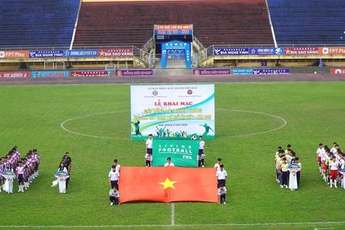Khai mạc Giải Bóng đá truyền thống học sinh trung học phổ thông TP. Huế lần thứ V
