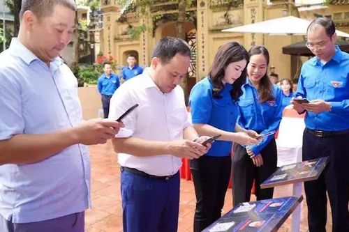 Tuổi trẻ Thủ đô triển khai phong trào 'Bình dân học vụ số'