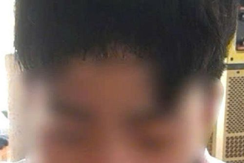 Thanh Hóa: Hiệu trưởng trần tình về việc giáo viên dùng kéo xén tóc học sinh vì quên mang vở