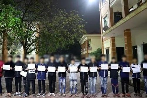 Tạm giữ 10 thanh niên tham gia đuổi chém người đi đường đứt gân tay