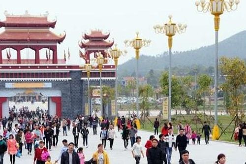 Giỗ Tổ Hùng Vương- Lễ hội Đền Hùng năm 2025: Nhiều tour kích cầu du lịch hấp dẫn