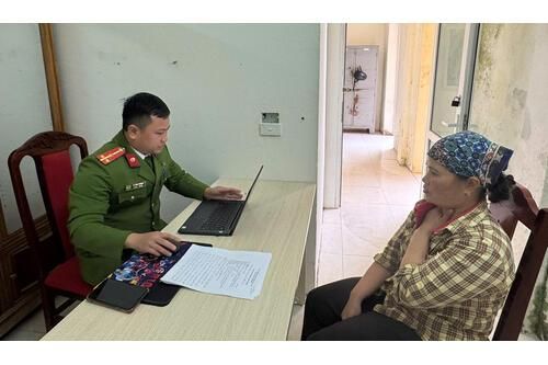 Thấy chủ nhà để nhiều tiền trong tủ, nữ nhân viên giúp việc nảy lòng tham